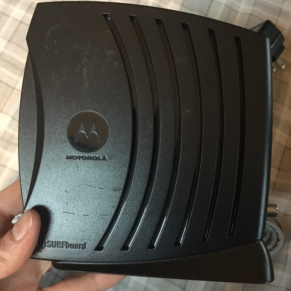 Motorola SURFboard Cable Modem SB5101U - Picture 7 of 8